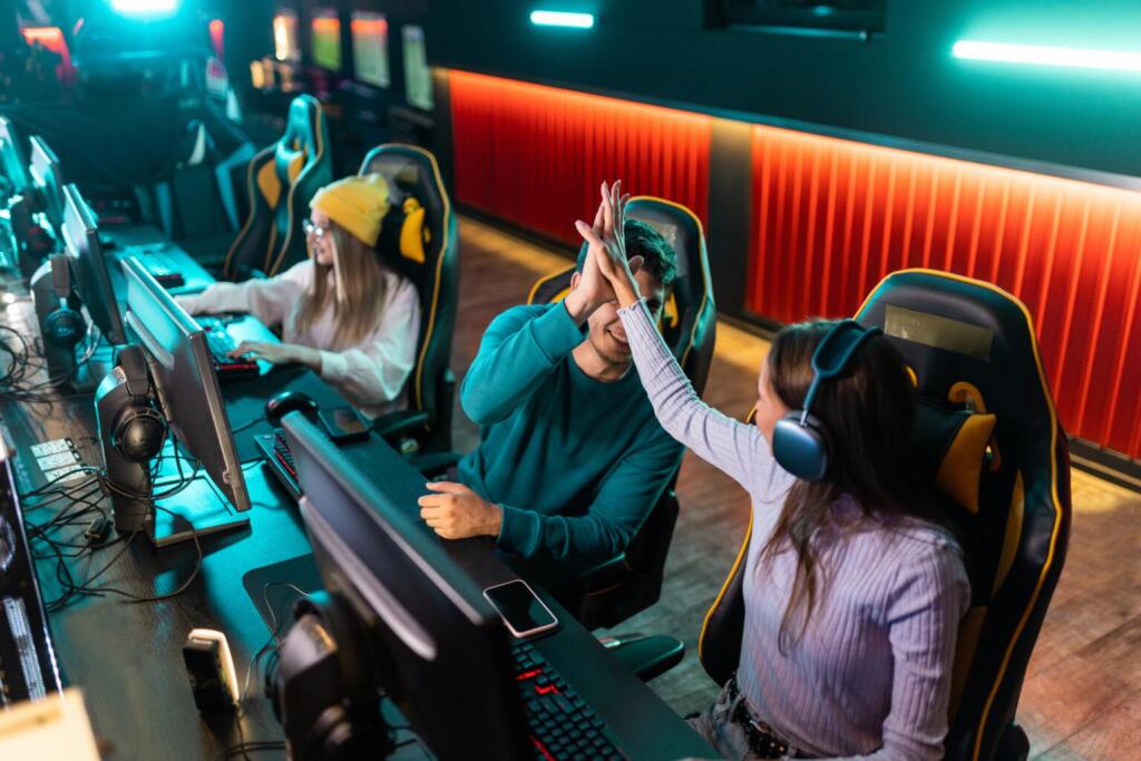 E-sport คืออะไร? รู้จักอาชีพนักแข่งอีสปอร์ต