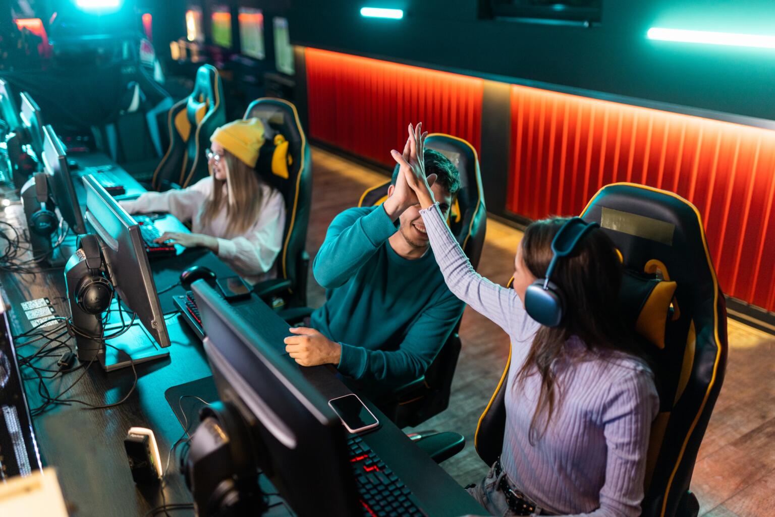 E-sport คืออะไร? รู้จักอาชีพนักแข่งอีสปอร์ต